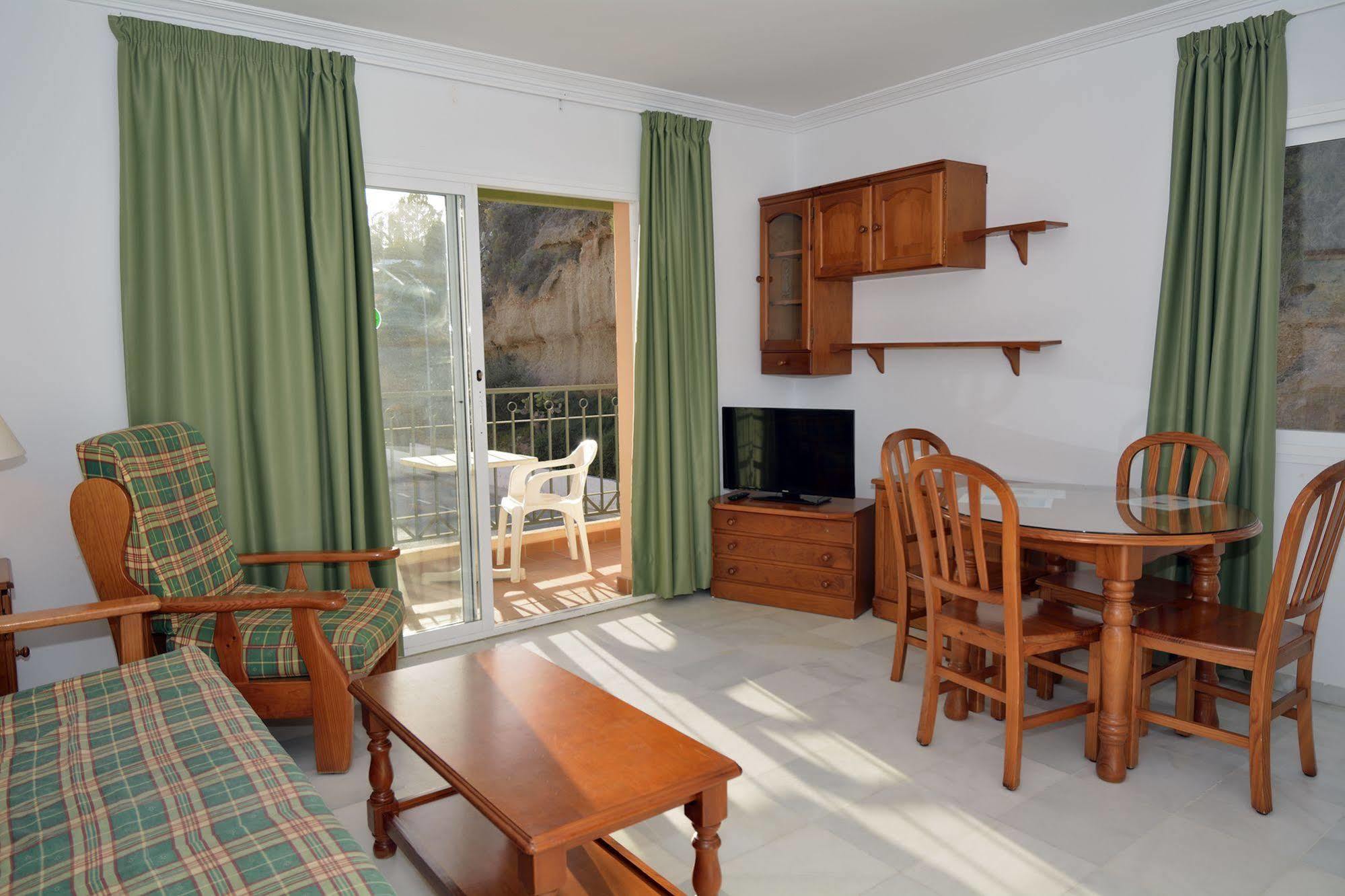 Apartamentos Hc Burriana Playa Нерха Екстер'єр фото