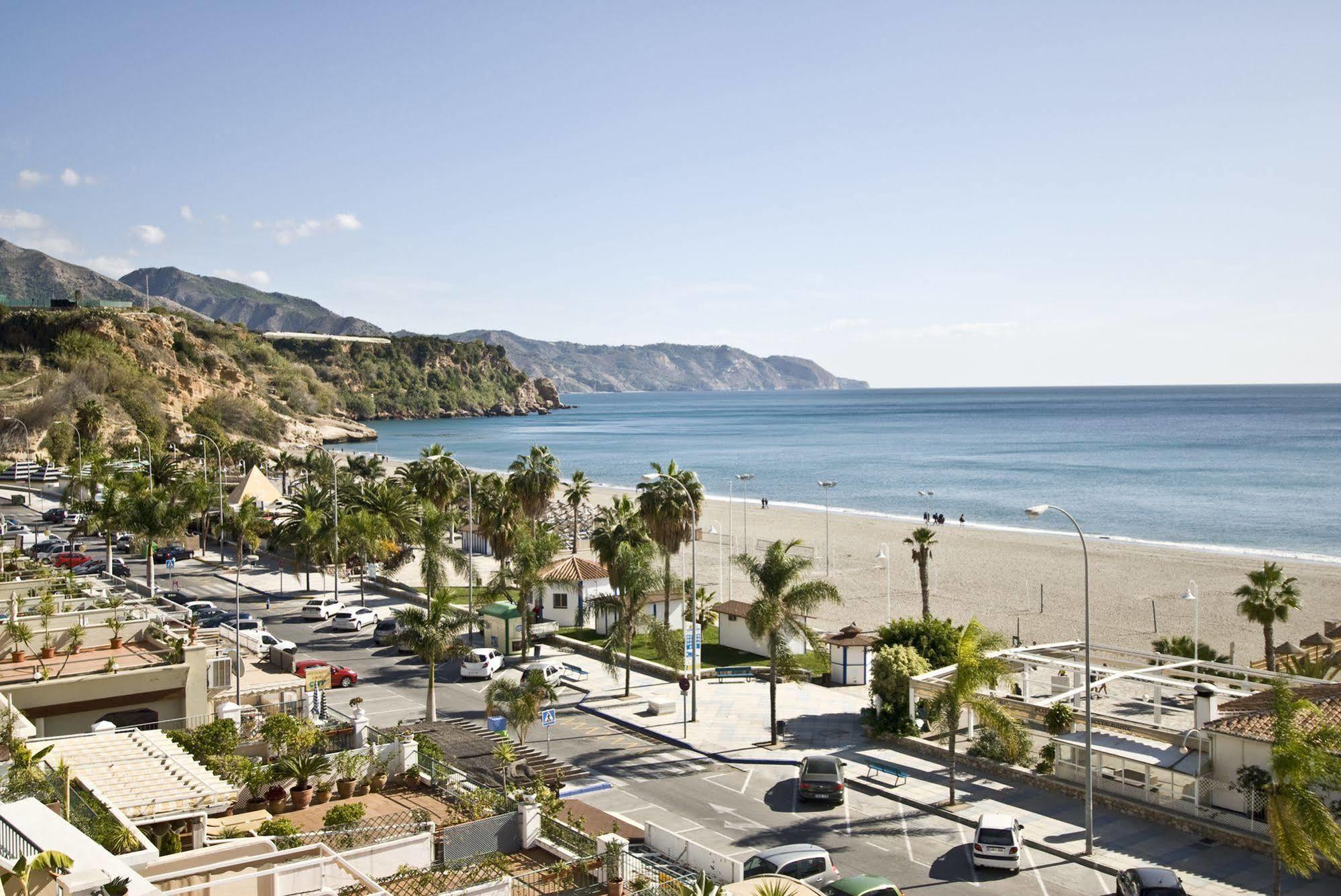 Apartamentos Hc Burriana Playa Нерха Екстер'єр фото