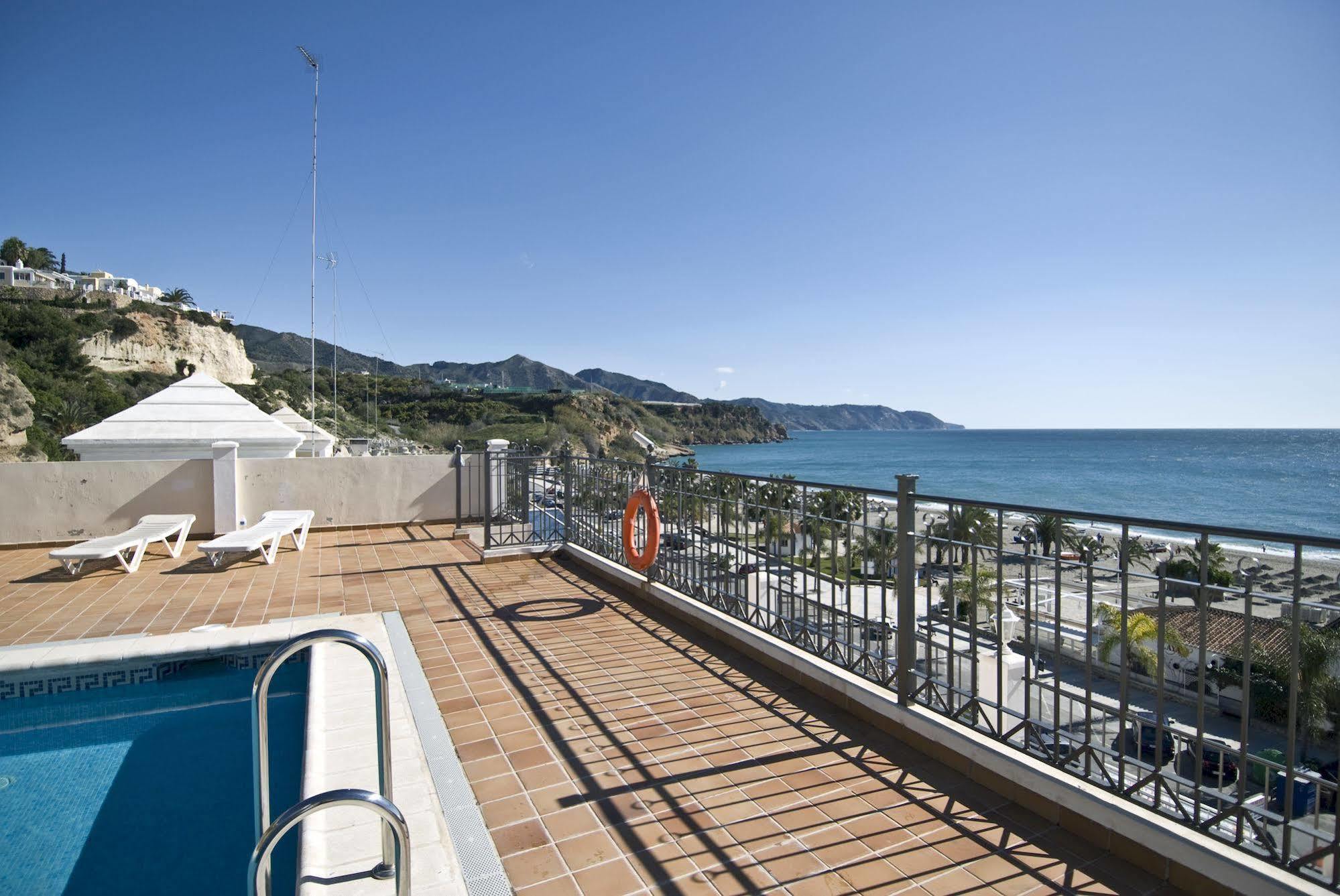 Apartamentos Hc Burriana Playa Нерха Екстер'єр фото